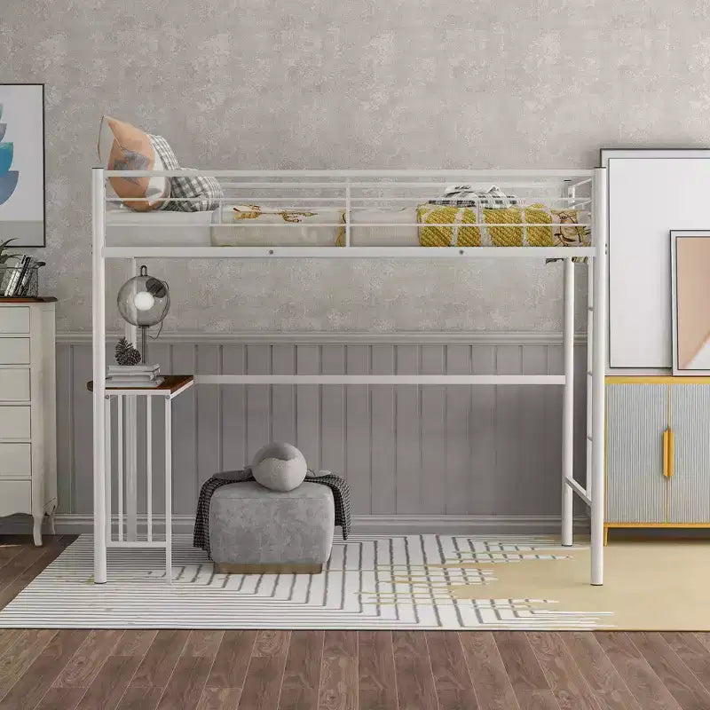 Lit mezzanine double en métal Whisen 78,1L x 41,4W avec bureau intégré, échelle et garde-corps, pour chambre à coucher