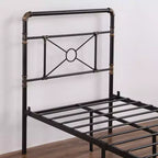 Struttura Letto a Tubi in Ferro Moderna Matrimoniale con Design a Croce
