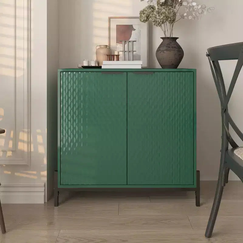 Mobiletto decorativo in legno a 2 ante da 80 cm con 3 ripiani regolabili
