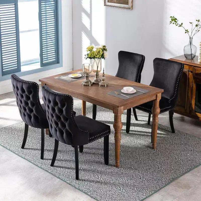 Lot de 2 chaises de salle à manger rétro Okak, chaises confortables rembourrées à dossier capitonné avec garniture cloutée, chaises de cuisine avec pieds en bois massif