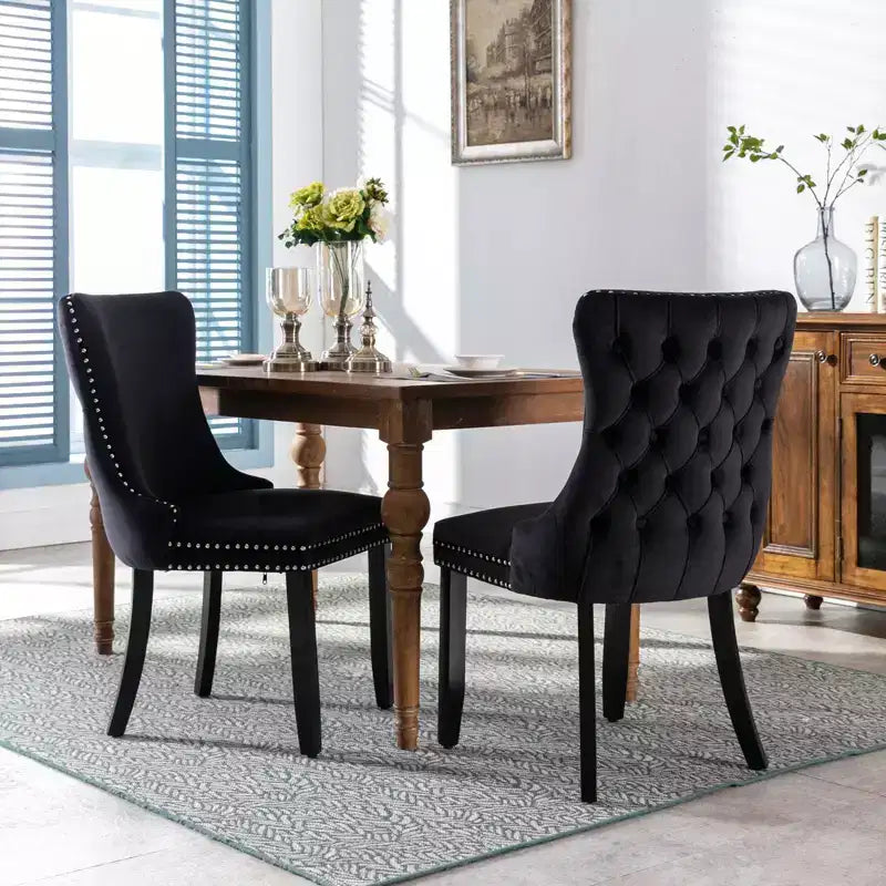 Lot de 2 chaises de salle à manger rétro Okak, chaises confortables rembourrées à dossier capitonné avec garniture cloutée, chaises de cuisine avec pieds en bois massif