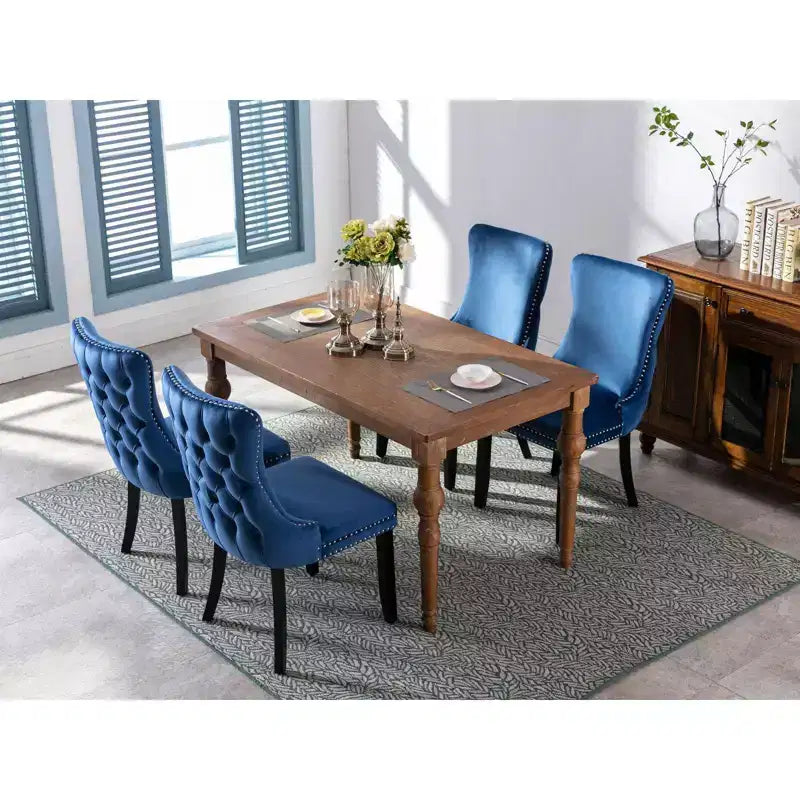 Lot de 2 chaises de salle à manger rétro Okak, chaises confortables rembourrées à dossier capitonné avec garniture cloutée, chaises de cuisine avec pieds en bois massif