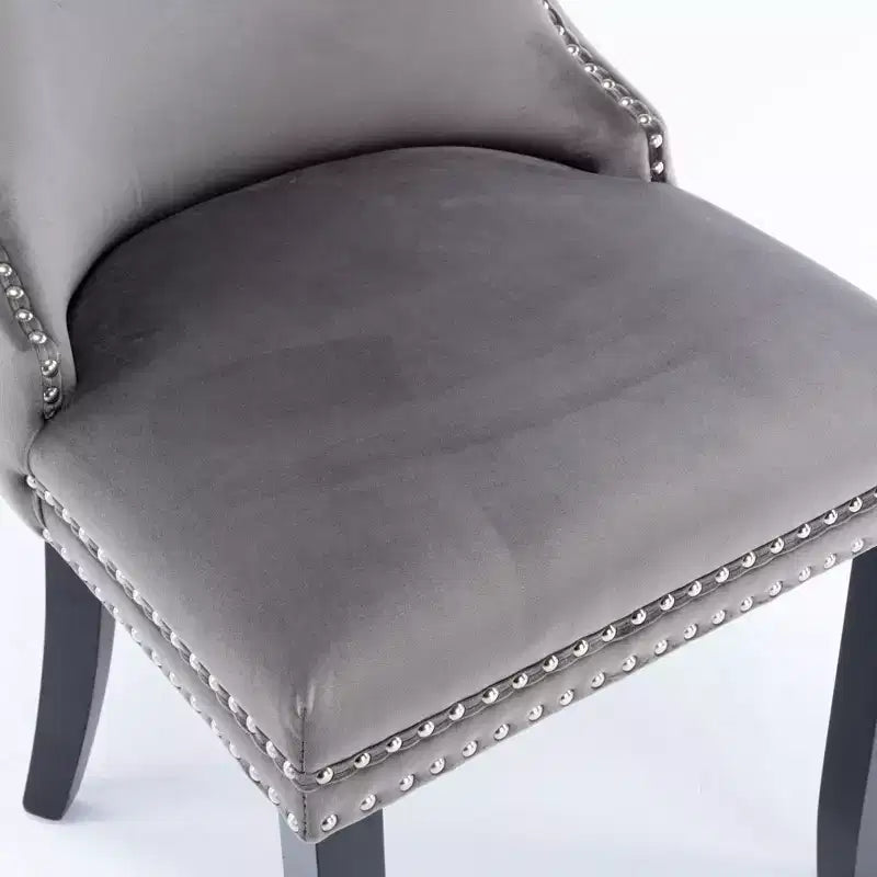 Lot de 2 chaises de salle à manger rétro Okak, chaises confortables rembourrées à dossier capitonné avec garniture cloutée, chaises de cuisine avec pieds en bois massif