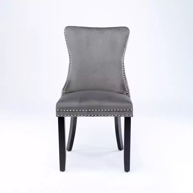 Lot de 2 chaises de salle à manger rétro Okak, chaises confortables rembourrées à dossier capitonné avec garniture cloutée, chaises de cuisine avec pieds en bois massif