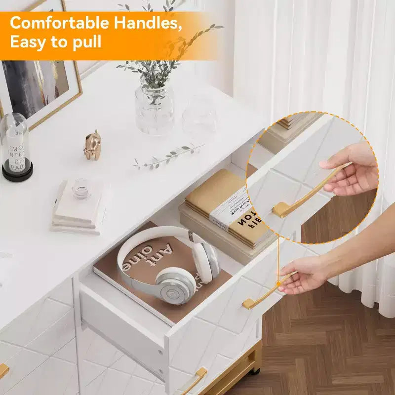 Commode TROPOW pour chambre à coucher avec 8 tiroirs, commode de meuble TV, grande commode en bois pour rangement et organisation (Blanc)