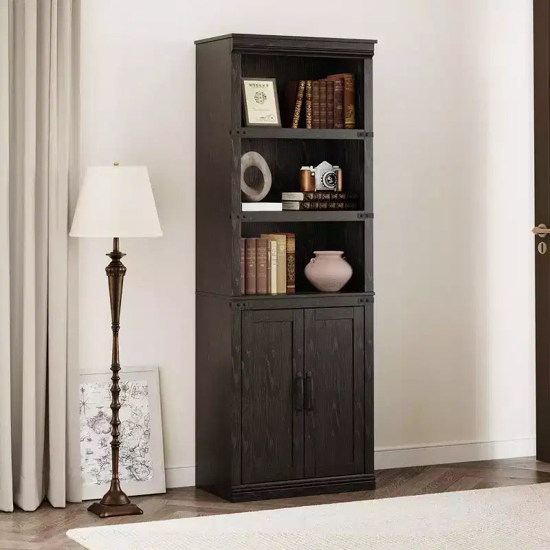 GustoWave Étagère à Livres à 5 Niveaux, Bibliothèque de Style Ferme avec Armoire, Bibliothèque Haute de 174,5 cm avec Portes de Rangement, Étagère à Livres en Bois à 5 Niveaux pour Bureau à Domicile