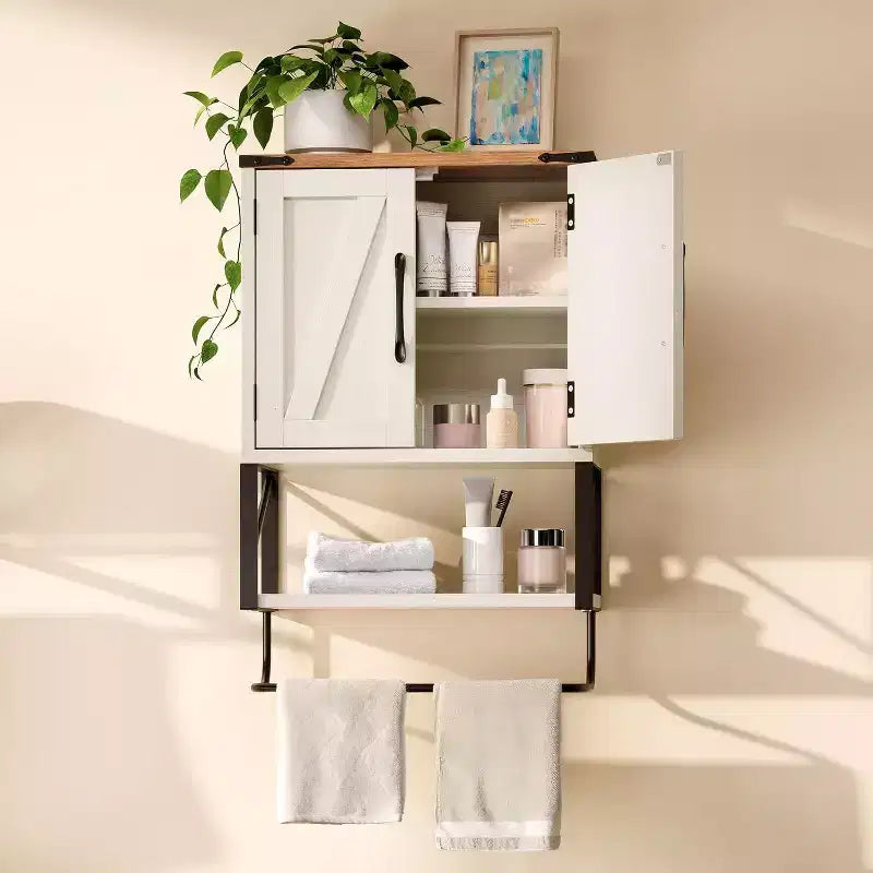 Armoire murale de salle de bain VINGLI avec barre porte-serviettes de style rustique, petite armoire à pharmacie mignonne à placer au-dessus des toilettes avec barre porte-serviettes, blanc rustique et marron