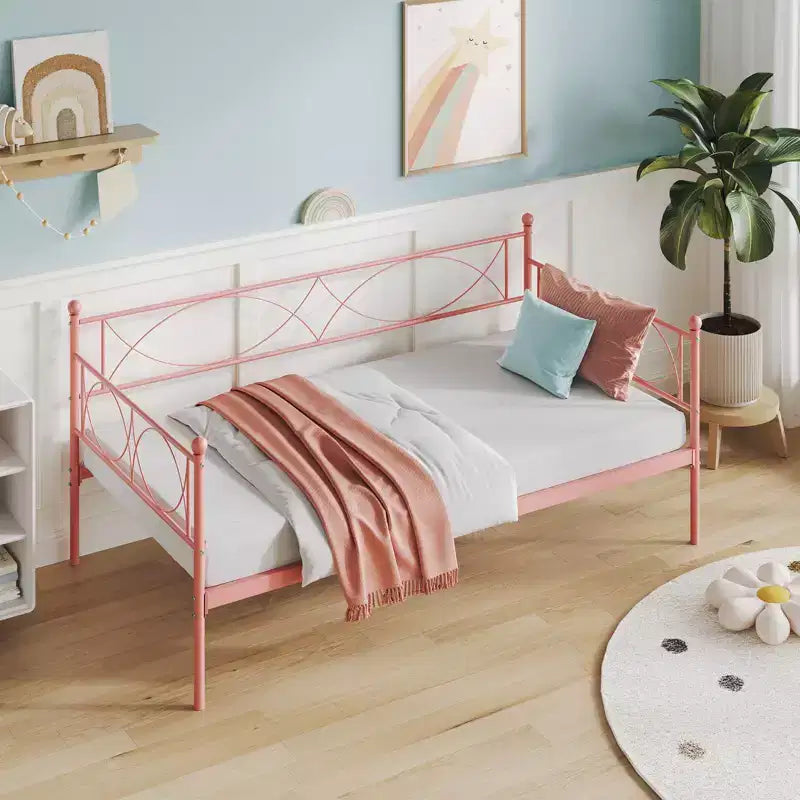 GustoWave Twin daybed, with Steel Slat Support