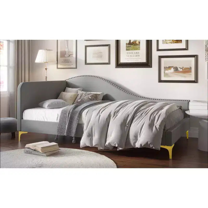 Lit de repos deux places Edina par Home Design