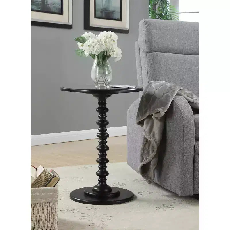 HomeStock Belmont Round Accent End Table with Open Bottom Shelf, Curved Legs and Smooth Finish Perfect for Display and Storage