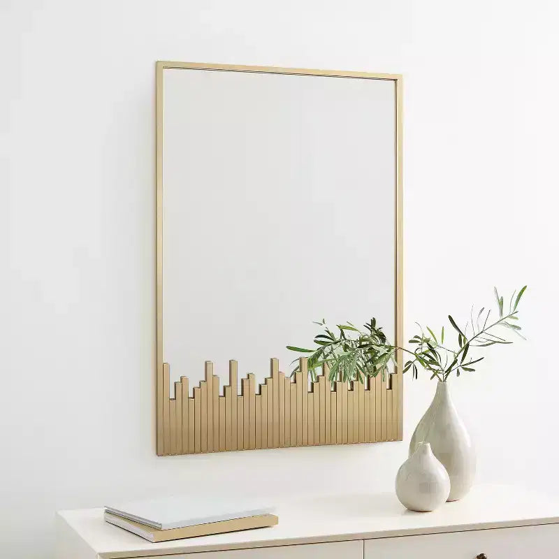 Miroir mural rectangulaire LuxenHome 32L x 21.5W Grand miroir mural décoratif moderne à cadre métallique doré