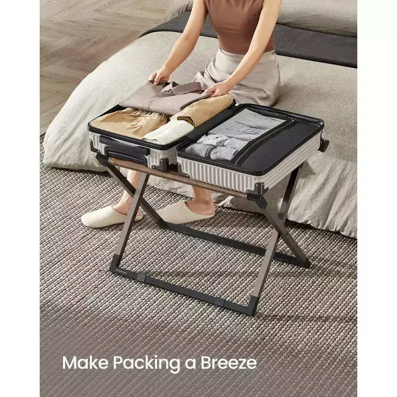 Porte-bagages pliant, support de valise en métal avec plateau en cuir synthétique et protection de sol, capacité de 50 kg pour chambre d'amis et hôtel