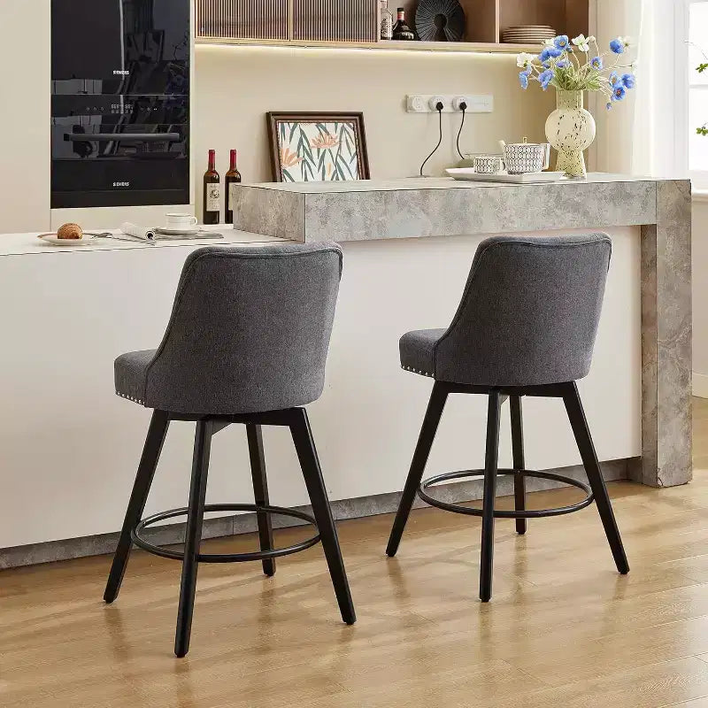 Sgabelli da bar girevoli moderni, imbottiti, con poggiapiedi, schienale e gambe in metallo, sgabelli da bar moderni ad altezza bancone per bar e isola cucina