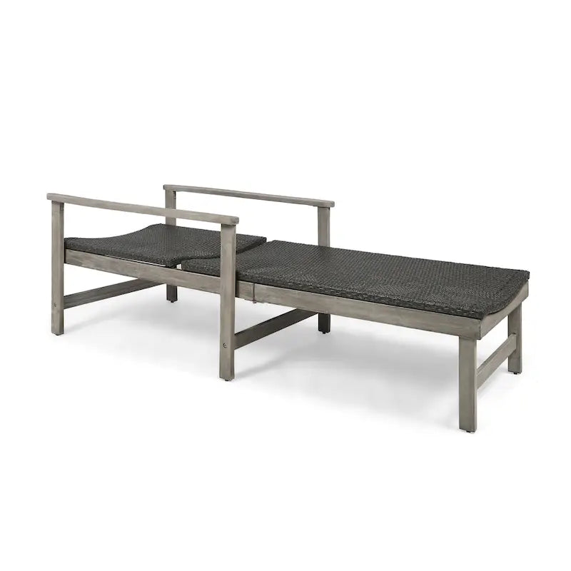 Hampton Wood + Chaise Longue in Vimini