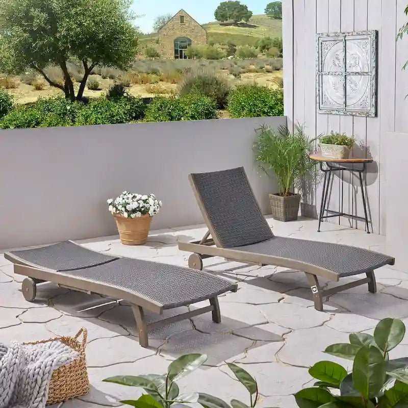 Chaise longue Banzai con vassoio estraibile