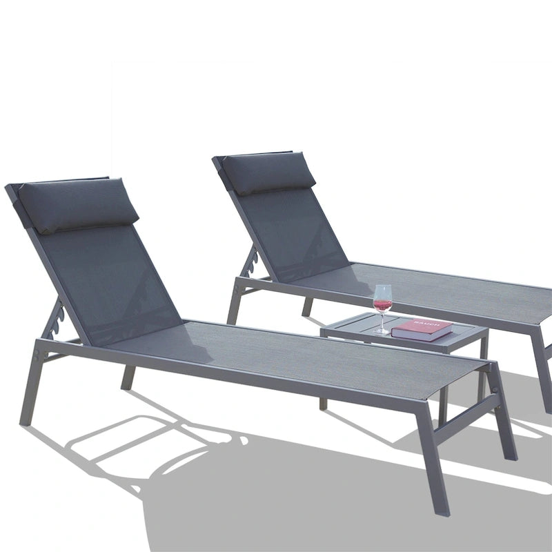 Set Sdraio da Esterno per Patio, 3 Pezzi Poltrone Reclinabili con Schienale Regolabile con Poggiatesta, 1 Tavolino