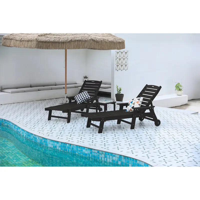 Set da 3 Poltrone Chaise Longue Oversize con Texture Legno