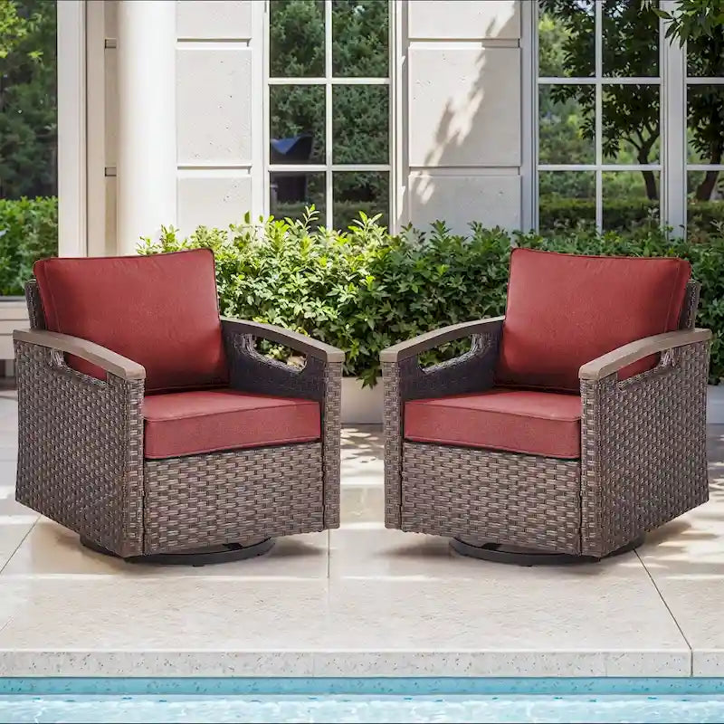 Sedia da esterno girevole a 360° in rattan con cuscino imbottito