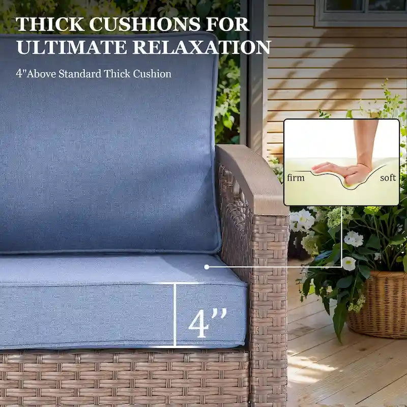 Sedia da esterno girevole a 360° in rattan con cuscino imbottito