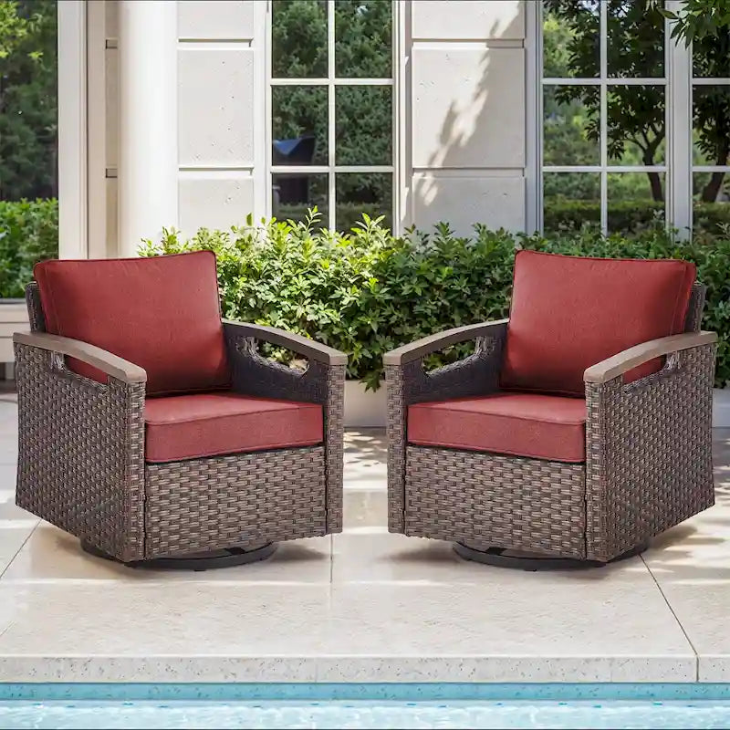 Sedia da esterno girevole a 360° in rattan con cuscino imbottito