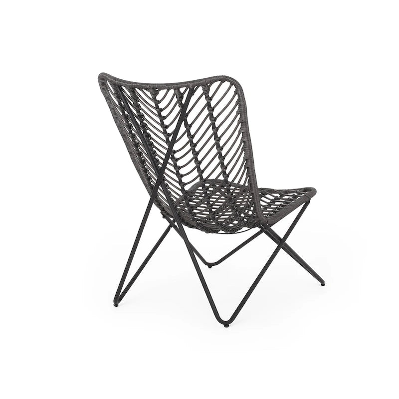 Set di 2 sedie accentate da esterno Lymi, intreccio in rattan, base geometrica grigia
