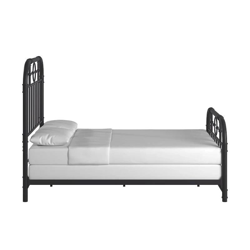 Letto matrimoniale in metallo nero