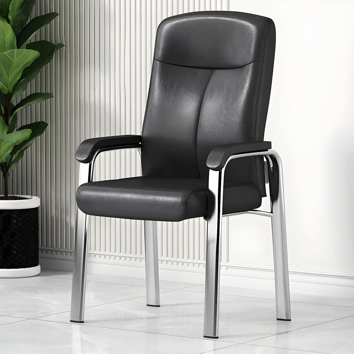 Sedia da ufficio HomeyFad moderna in pelle e metallo a 4 gambe con braccioli