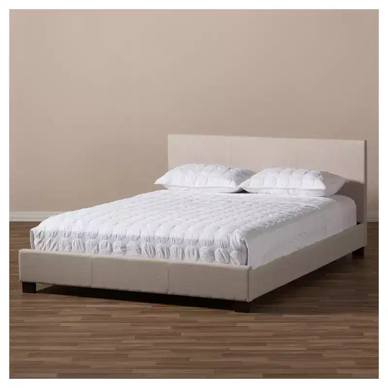 Lit plateforme rembourré Elizabeth en tissu moderne et contemporain avec panneaux cousus - Baxton Studio