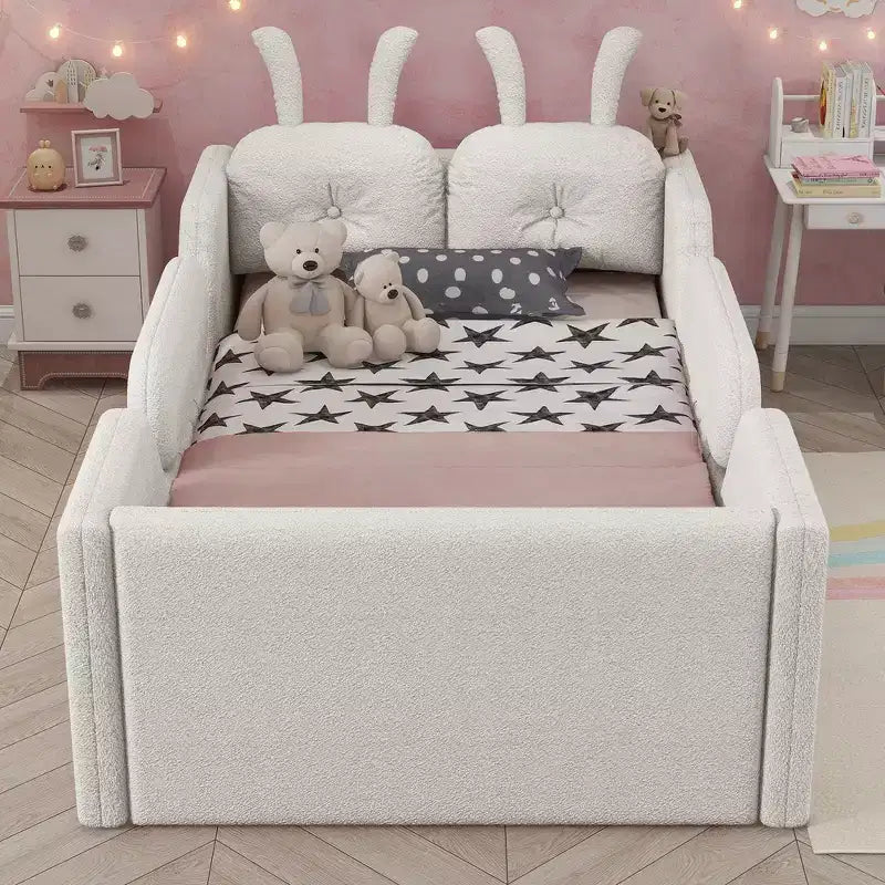 Letto a piattaforma Whisen Twin, struttura letto imbottita per bambini con cuscino a coniglio, sponde laterali rimovibili