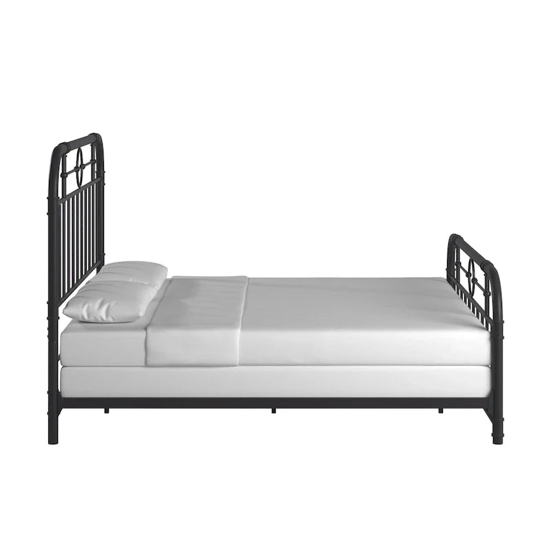 Letto matrimoniale in metallo nero