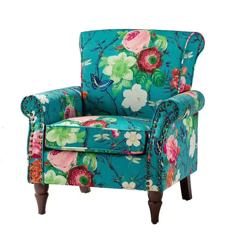 Poltrona Araceli Tradizionale in Legno Imbottita Floreale con Schienale Alto e Borchie | ART OF LIVING DESIGNS