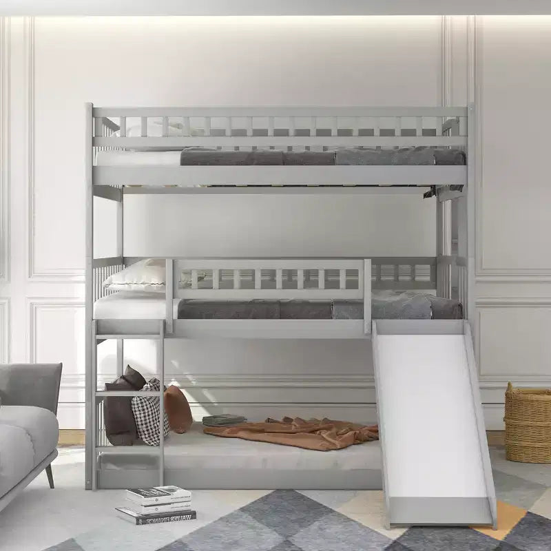 Letto a castello triplo Full Over Full con scaletta convertibile e scivolo, letto triplo con ringhiere di protezione, bianco/grigio/espresso - ModernLuxe