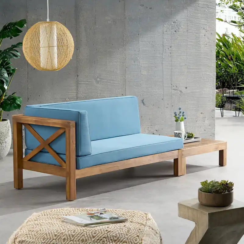 Ensemble causeuse à bras gauche et table basse d'extérieur en bois d'acacia Brava avec coussin par Christopher Knight Home