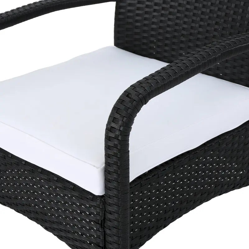 Set Conversazione da Esterno in Rattan Sintetico a 4 Pezzi Cordoba con Cuscini di Christopher Knight Home