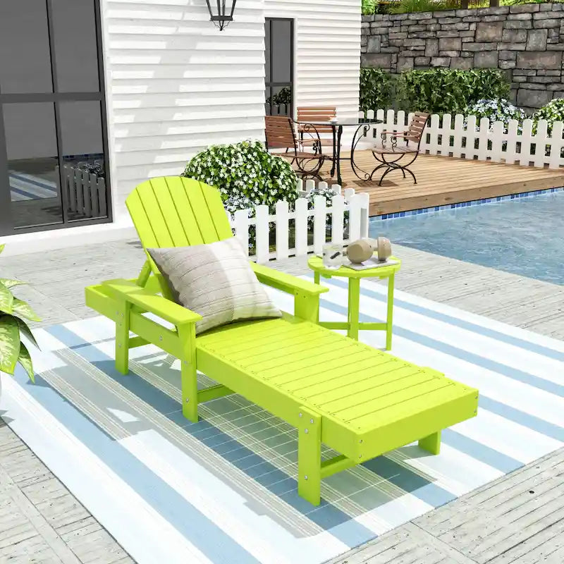 Polytrends Altura Poly Chaise longue reclinabile ecologica per tutte le stagioni con braccioli e tavolino laterale (set da 2 pezzi)