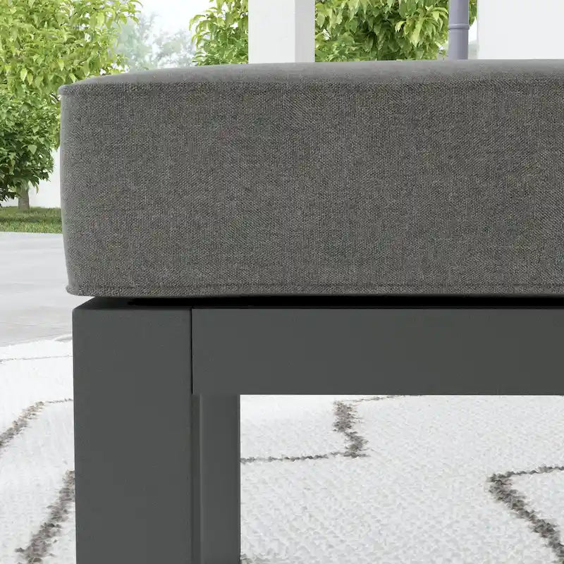 Pouf Grayton Gray in Alluminio - 26 x 18 x 21
