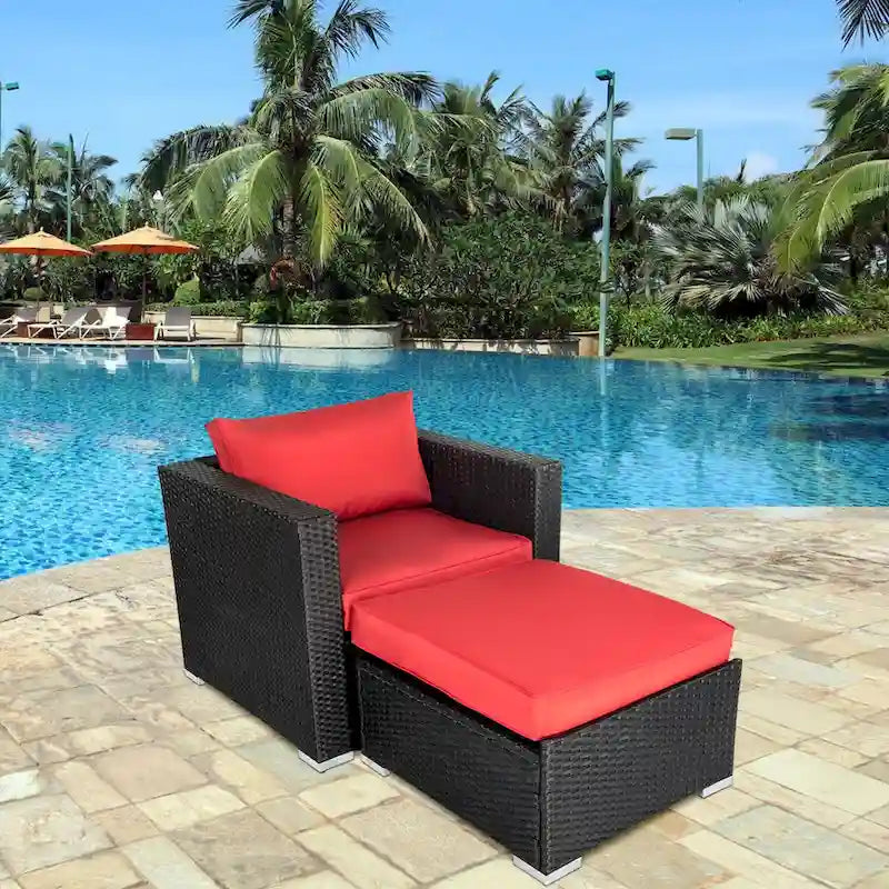 Set Patio con sedie in vimini e poggiapiedi Kwan Havenside Home