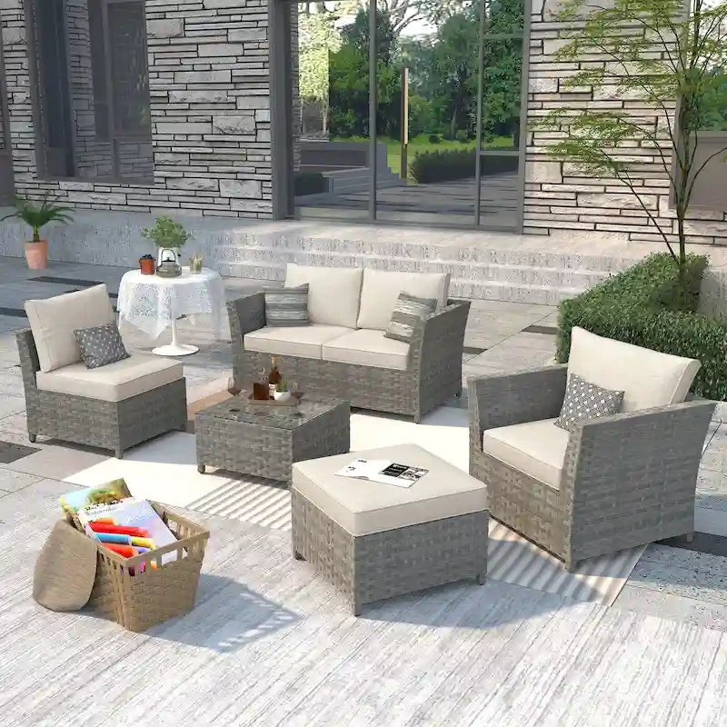 Set di mobili da giardino in vimini XIZZI da 6 pezzi con tavolino da caffè