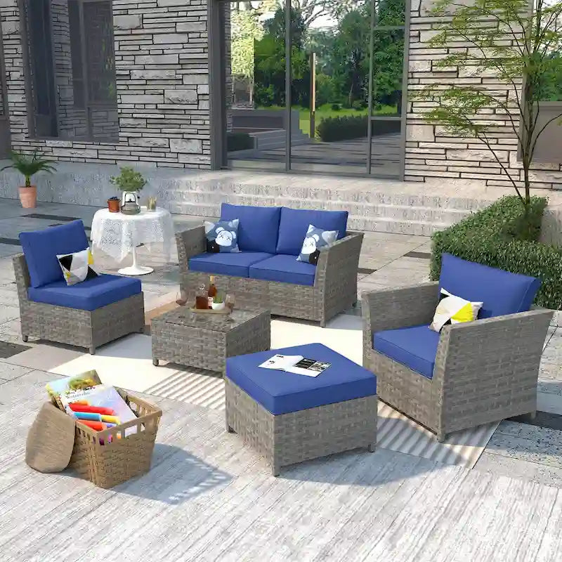 Set di mobili da giardino in vimini XIZZI da 6 pezzi con tavolino da caffè