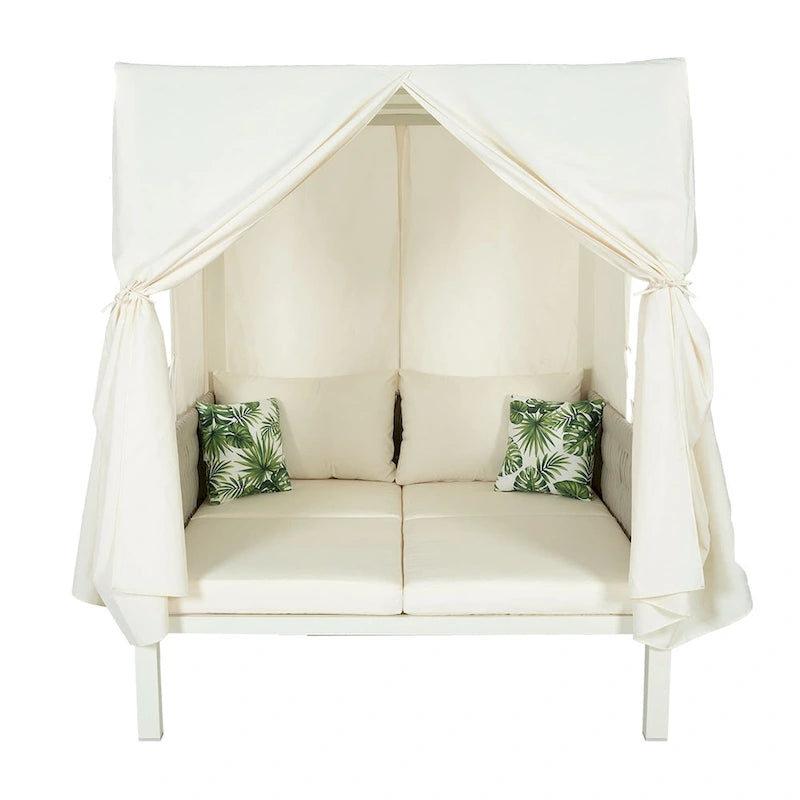Lettino da esterni U_Style con tende, elevato comfort, adatto a molteplici scenari