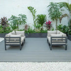 LeisureMod Chelsea Set da 4 Pezzi Sezionale da Esterno con Divanetto Nero in Alluminio con Cuscini