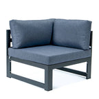 LeisureMod Chelsea Set da 4 Pezzi Sezionale da Esterno con Divanetto Nero in Alluminio con Cuscini