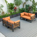 LeisureMod Chelsea Set da 4 Pezzi Sezionale da Esterno con Divanetto Nero in Alluminio con Cuscini