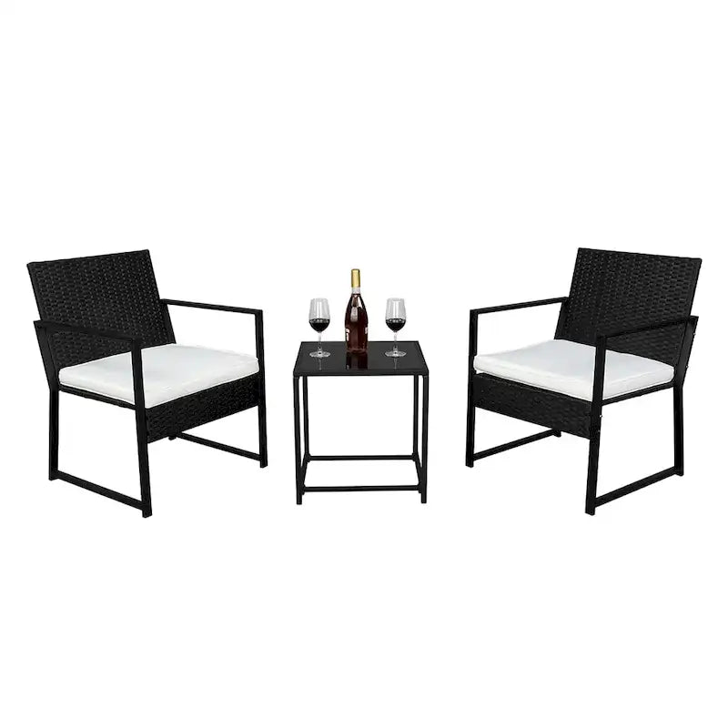Set in Rattan da Tre Pezzi con 2 Poltrone Singole e 1 Tavolino da Caffè
