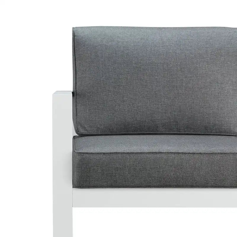 Divano da esterno Baltic in bianco con cuscino grigio di Real Flame