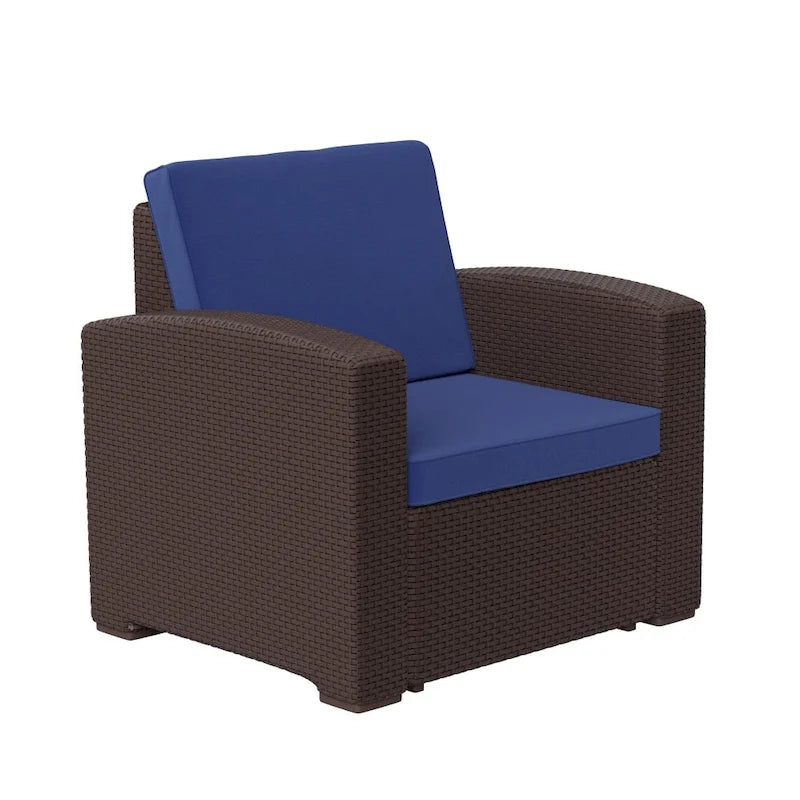 Sedia in finto rattan con cuscino per tutte le stagioni