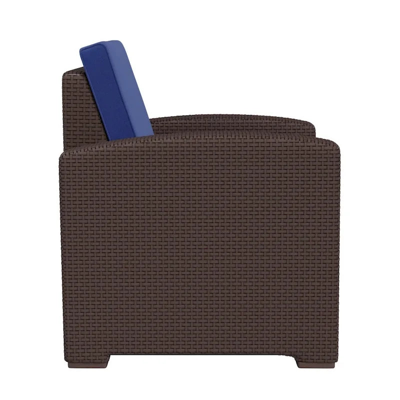 Sedia in finto rattan con cuscino per tutte le stagioni