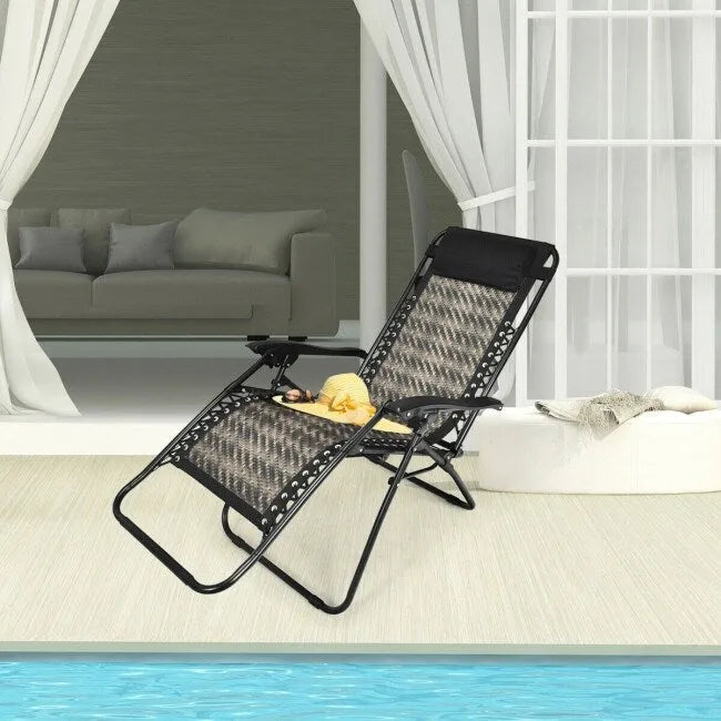 Sedia a sdraio pieghevole a gravità zero in rattan con cuscino poggiatesta rimovibile - 32~61 x 25,5 x 34~43,5 (L x P x A)