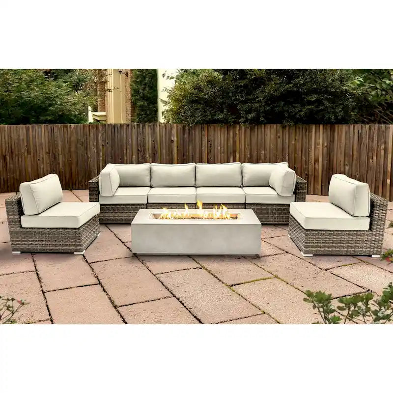 Set da 6 posti LSI con braciere e cuscini Sunbrella