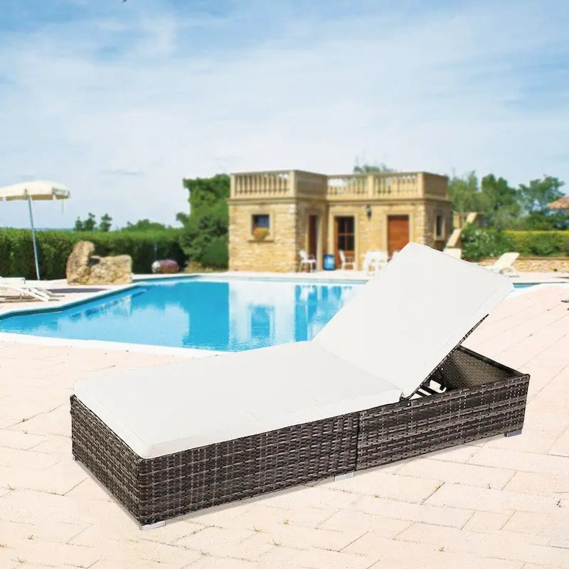 Letto da piscina in rattan per esterni